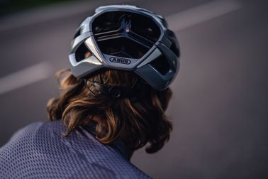 Abus StormChaser race grey, Cykelhjelm