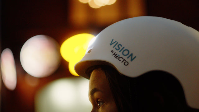 Hecto+ Vision m. indbygget lys hvid - Cykelhjelm