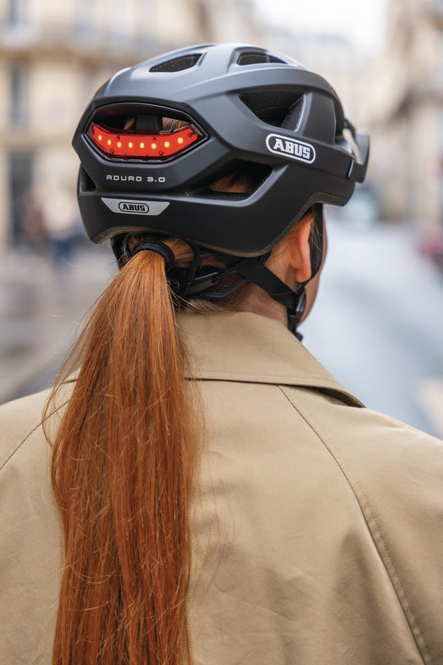 Abus Aduro 3.0 LED velvet black - cykelhjelm