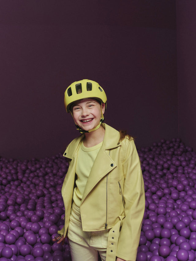 Abus Youn-I 2.0 mono yellow - Cykelhjelm