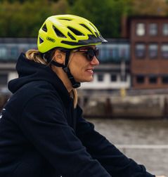 Abus Urban-I 3.0 Signal yellow cykelhjelm m. LED-baglygte