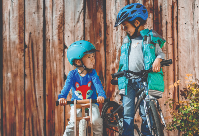 Mini 2 GENERATION Rainbow fra Casco