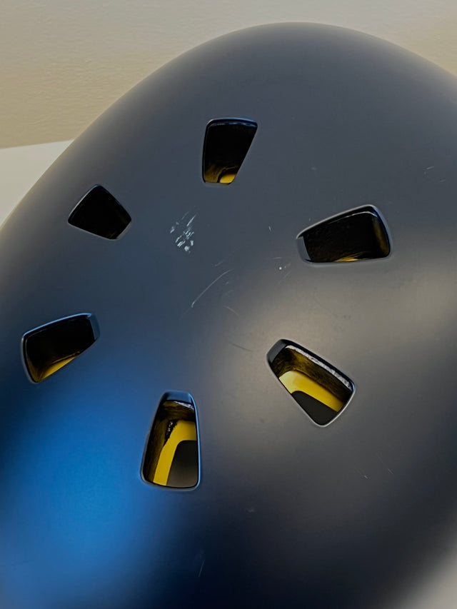 Demo Hjelm - Nutcase Street Onyx MIPS L(60-64)