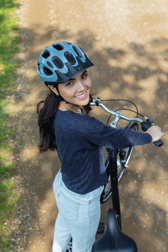 Abus Youn-I ACE metallic green med indbygget ledlys