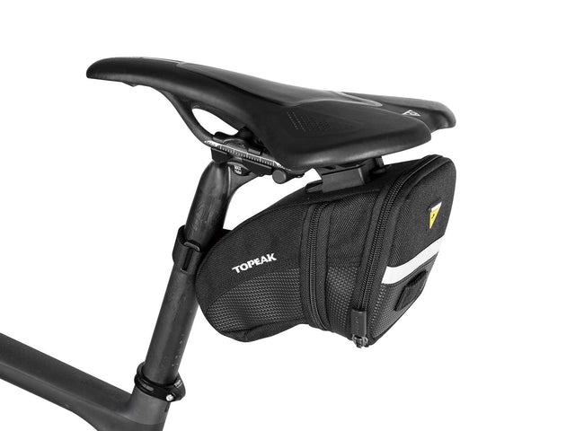 Topeak Aero Wedge Pack Medium monteret under sadlen