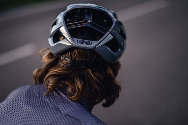 Abus StormChaser pastel rose shiny cykelhjelm