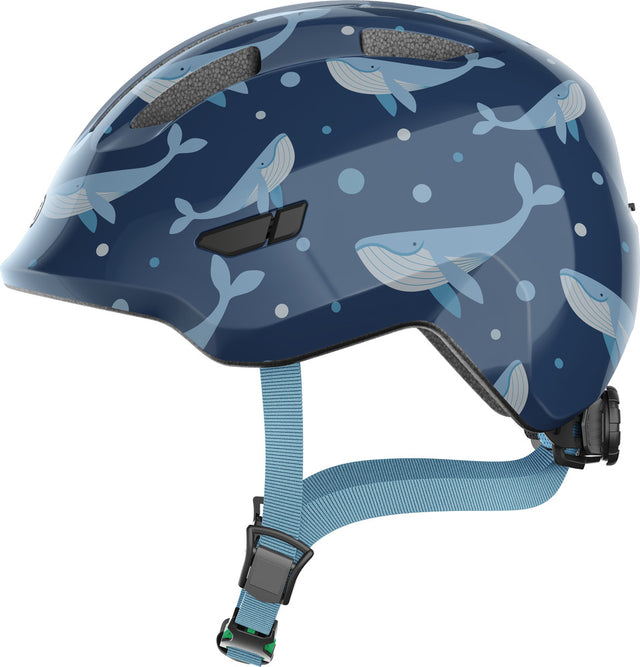 Abus Smiley 3.0 SE blue whale - grønt spænde - børne cykelhjelm
