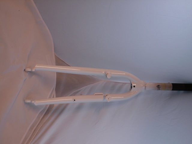 E-Fly Forgaffel 26" Hvid m/aff V-bremse 235mm, 100mm – billede 1
