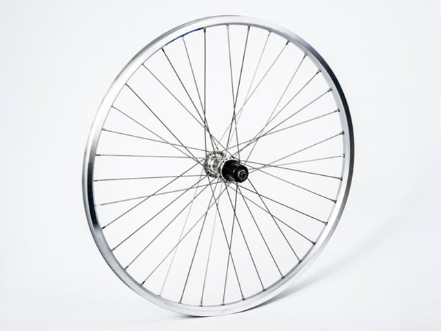 Connect baghjul 26" til fælgbremse, kassette 8/9/10 gear, 9x135 mm QR, sølv – billede 1